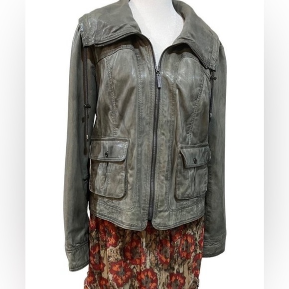 Bernardo Jackets & Blazers - Bernardo / Genuine High Quality Leather Gray Moto Jacket / Luxurious Vintage Des